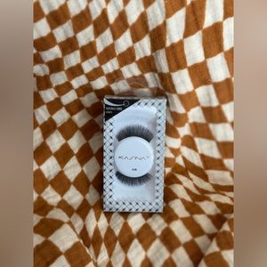 Kasina Fake Lashes Brand New